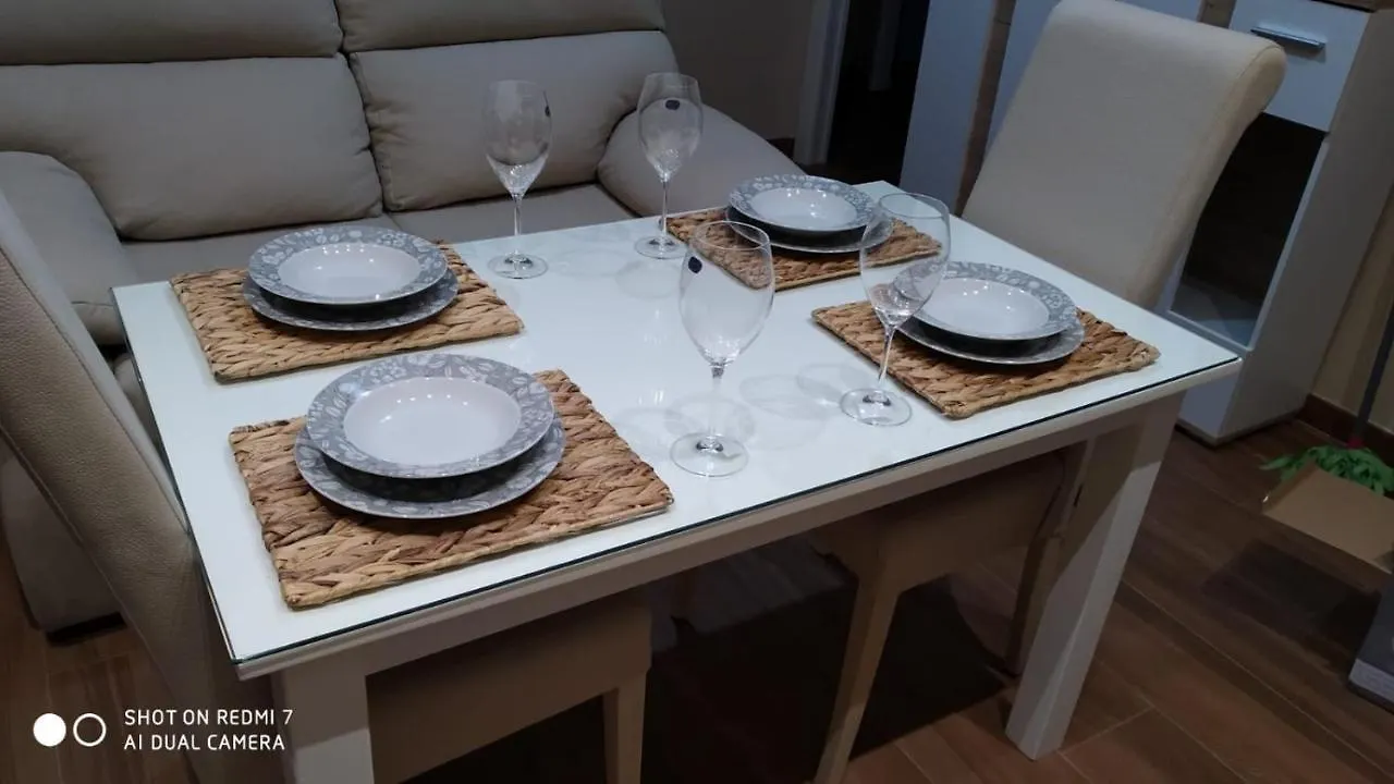 apto reformado Apartamento Baena 0*,  España